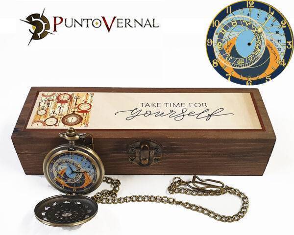Montre de poche astrolabe à quartz et à pile en bronze, reproduction des montres de poche utilisées au XIXe et au début du XXe siècle.