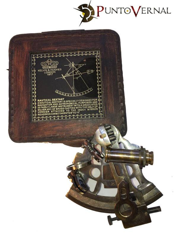Sextant de Newton. Isaac Newton (1643-1727) fut le premier à inventer le principe de double réflexion sur lequel repose cet instrument de navigation